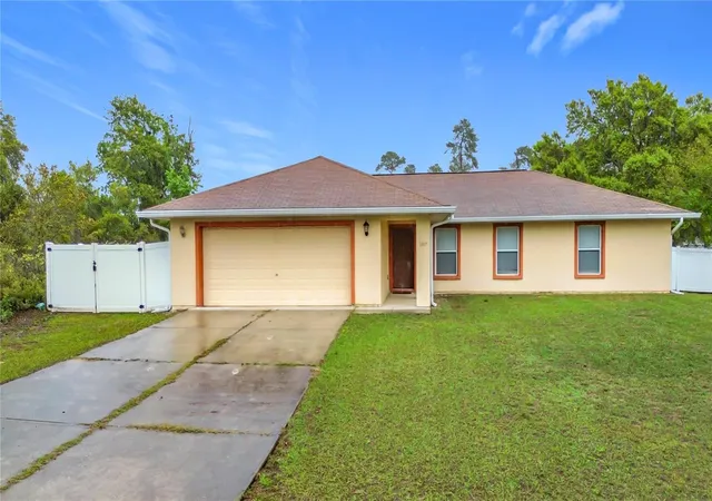 Photo 1 of Single family home for sale at 13117 Sw 33rd Terrace, Ocala, FL 34473 | MLS# O6397560 | Listing updated on 2026-08-17