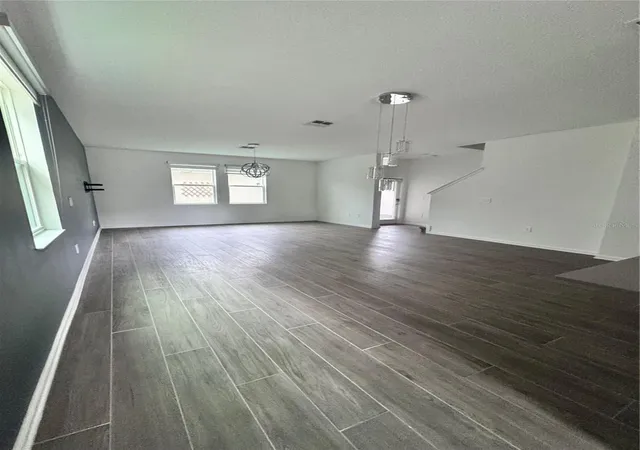 Photo 4 of Single family home for sale at 1563 Cross Prairie Pkwy, Kissimmee, FL 34744 | MLS# S5147463 | Listing updated on 2026-05-28