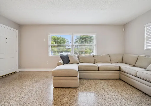 Homes for sale in Orlando, FL | 2513 Musselwhite Ave, Orlando, FL 32804 | MLS# O6397581
