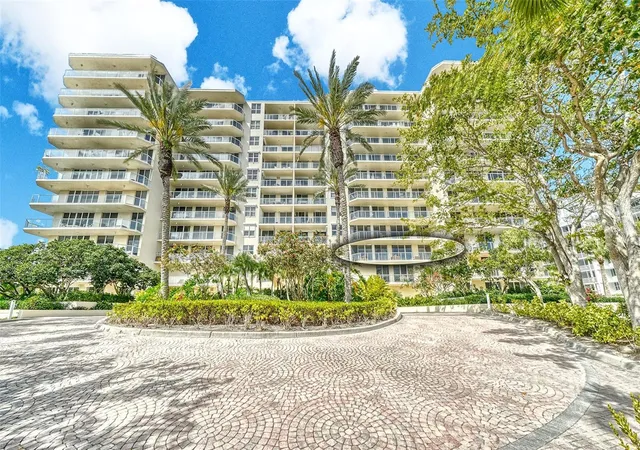 1st image of 1800 Benjamin Franklin Dr #B308, Sarasota, FL 34236 | MLS# A4689391