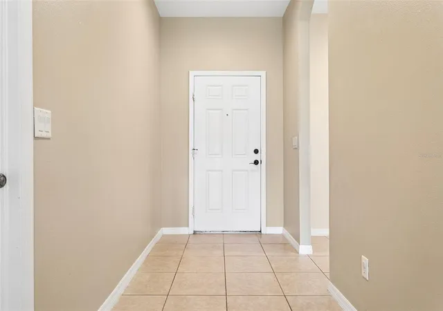 4th image of 3033 Gem Luster Ct, Valrico, FL 33594 | MLS# TB8495699