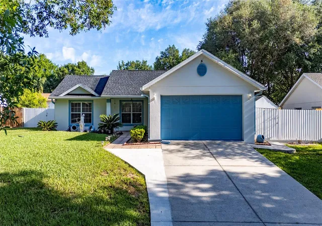Photo 1 of Single family home for sale at 10618 Reagans Run Dr, Clermont, FL 34711 | MLS# O6397632 | Listing updated on 2026-09-22