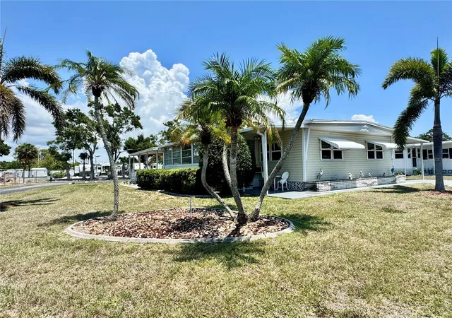 2nd image of 5511 Denmark Dr, Bradenton, FL 34207 | MLS# A4689403