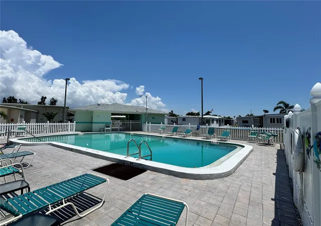 18th image of 5511 Denmark Dr, Bradenton, FL 34207 | MLS# A4689403