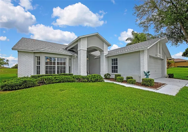 Photo 1 of Single family home for sale at 11203 Sun Tree Rd, Hudson, FL 34667 | MLS# TB8495718 | Listing updated on 2026-10-02