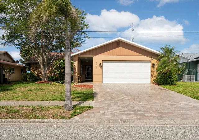 Homes for sale in Holiday, FL | 2529 San Luis Rd, Holiday, FL 34691 | MLS# W7884683