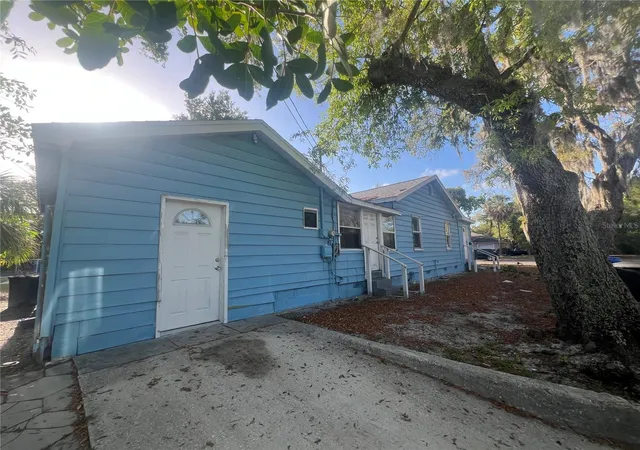 Homes for sale in St Petersburg, FL | 2575 18th Ave S, St Petersburg, FL 33712 | MLS# TB8495733