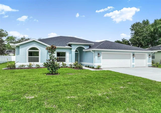 Photo 3 of Single family home for sale at 16 Evansville Ln, Palm Coast, FL 32164 | MLS# FC317597 | Listing updated on 2026-10-07