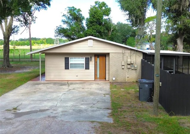 3rd image of 5009 Vaughn Rd, Plant City, FL 33565 | MLS# TB8495744