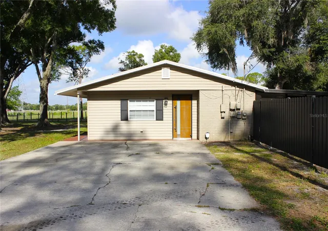 5th image of 5009 Vaughn Rd, Plant City, FL 33565 | MLS# TB8495744
