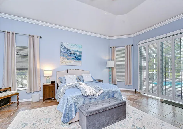5th image of 5201 Laurel Pointe Dr, Valrico, FL 33596 | MLS# TB8495750