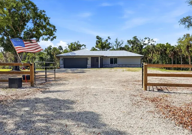 Single family home for sale at 5361 Myakka Valley Trl, SARASOTA, FL 34241 | MLS# A4689422