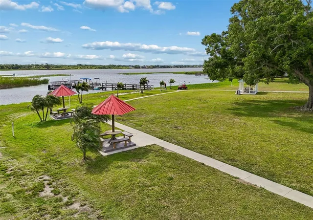 Homes for sale in Largo, FL | 12651 Seminole Blvd #15I, Largo, FL 33778 | MLS# TB8495754