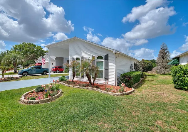 2nd image of 1083 Motorcoach Dr, Polk City, FL 33868 | MLS# L4960975