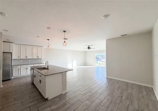 5th image of 5108 Tanzanite Dr, Mount Dora, FL 32757 | MLS# O6397681