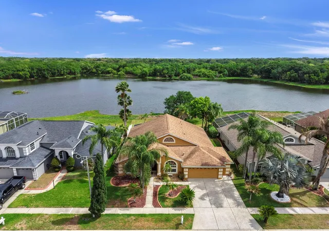2nd image of 220 Rosana Dr, Brandon, FL 33511 | MLS# TB8495767