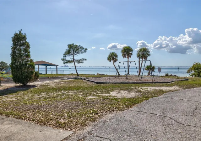 Homes for sale in Tampa, FL | 4411 W Oklahoma Ave, Tampa, FL 33616 | MLS# TB8495777