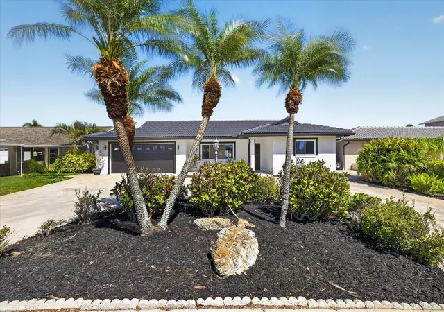 Homes for sale in New Port Richey, FL | 4980 Galleon Ct, New Port Richey, FL 34652 | MLS# W7884687
