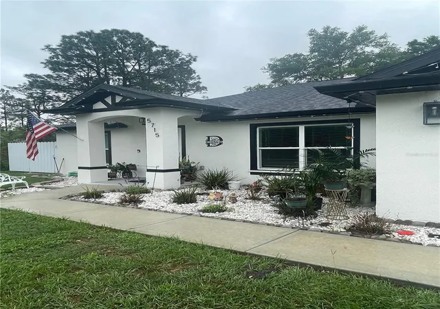Photo 1 of Single family home for sale at 5715 Sw 128th Place, Ocala, FL 34473 | MLS# O6397706 | Listing updated on 2026-04-10