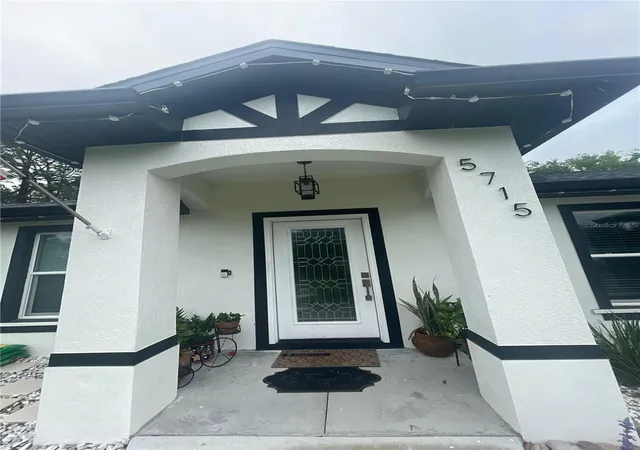 Photo 2 of Single family home for sale at 5715 Sw 128th Place, Ocala, FL 34473 | MLS# O6397706 | Listing updated on 2026-04-10