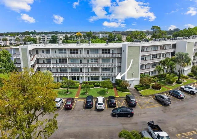 Condo for sale at 126 Southampton B #126, West Palm Beach, FL 33417 | MLS# S5147497 | Listing updated on 2026-09-12