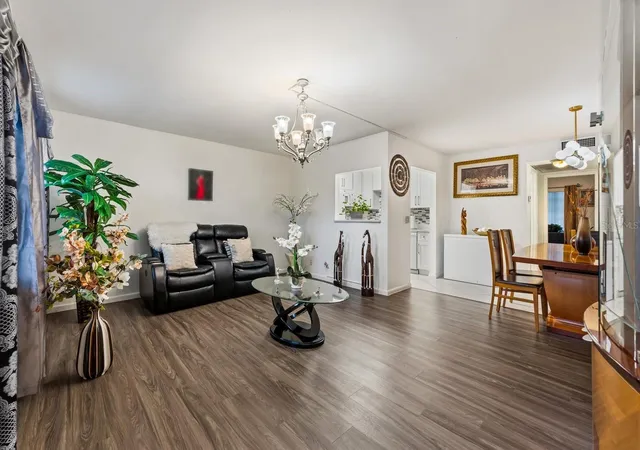 Photo 2 of Condo for sale at 126 Southampton B #126, West Palm Beach, FL 33417 | MLS# S5147497 | Listing updated on 2026-09-12