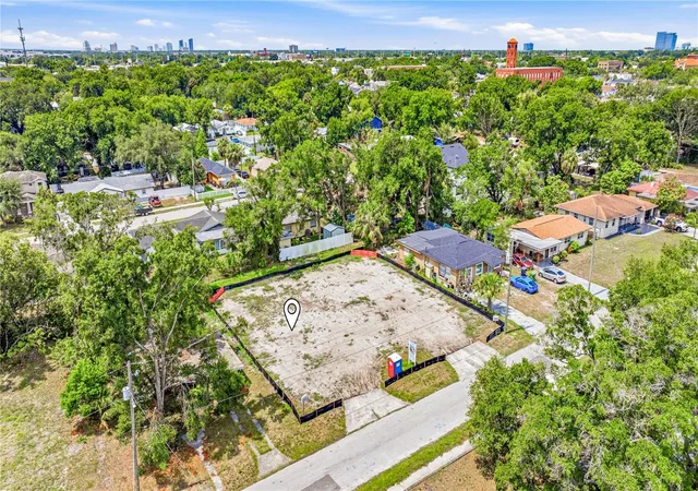 11th image of 1710 W Saint Conrad St, Tampa, FL 33607 | MLS# TB8495819