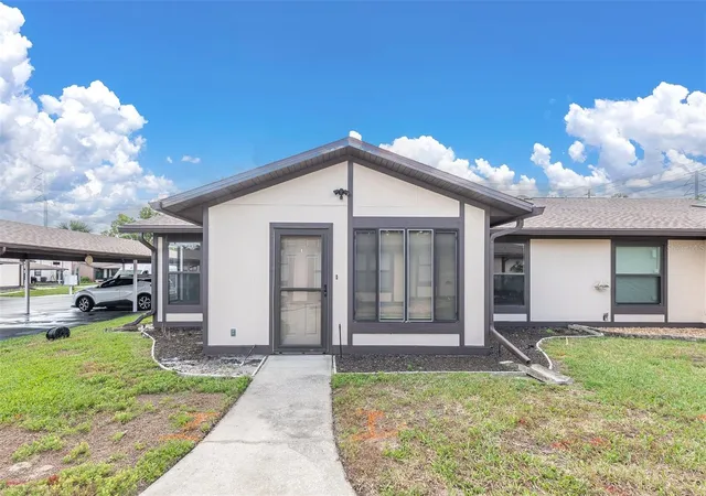 Homes for sale in Zephyrhills, FL | 37730 Alissa Dr, Zephyrhills, FL 33542 | MLS# W7884694