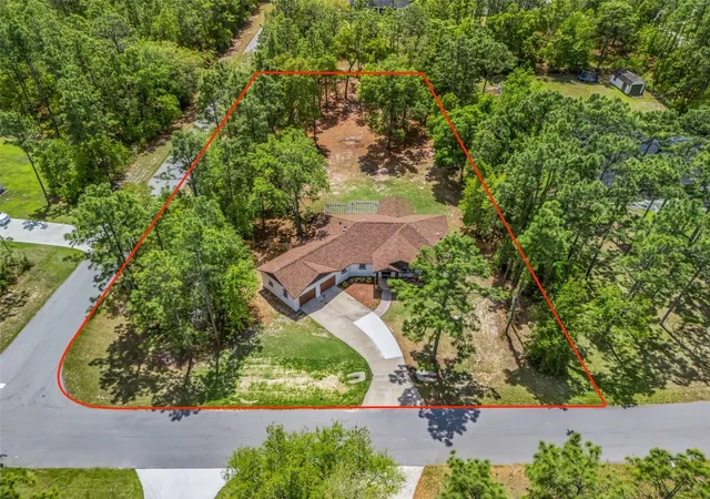 3rd image of 2187 County Road 243C, Wildwood, FL 34785 | MLS# G5110808