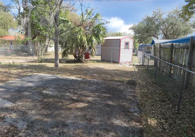 Photo 2 of Single family home for sale at 1045 Se 19th Street, Gainesville, FL 32641 | MLS# GC539299 | Listing updated on 2026-09-14