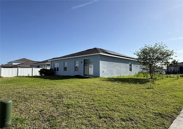 Photo 2 of Single family home for sale at 6205 114th Avenue E, Parrish, FL 34219 | MLS# O6397740 | Listing updated on 2026-10-19