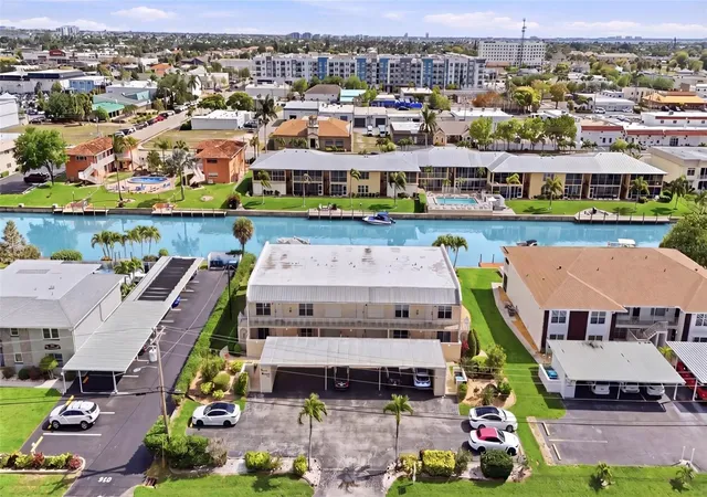 2nd image of 912 Se 46th St #201, Cape Coral, FL 33904 | MLS# TB8495897
