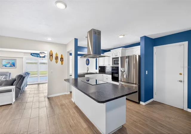 Photo 2 of Single family home for sale at 4547 Se 11th Avenue, Cape Coral, FL 33904 | MLS# C7524599 | Listing updated on 2026-10-15