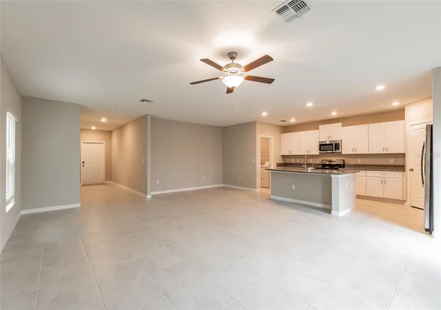 Photo 4 of Single family home for sale at 15515 Peace River Pl, Sun City Center, FL 33573 | MLS# TB8495912 | Listing updated on 2026-08-20