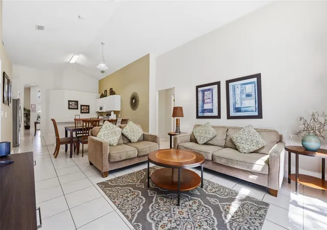 Photo 2 of Single family home for sale at 2721 Lido Key Dr, Kissimmee, FL 34747 | MLS# O6397773 | Listing updated on 2026-10-15