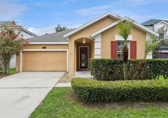 Photo 1 of Single family home for sale at 4627 Blue Major Dr, Windermere, FL 34786 | MLS# O6397778 | Listing updated on 2026-09-04