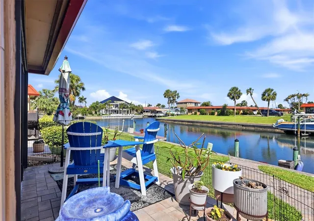 Homes for sale in Bradenton, FL | 9528 Antiqua Cvs #9528, Bradenton, FL 34210 | MLS# A4689469