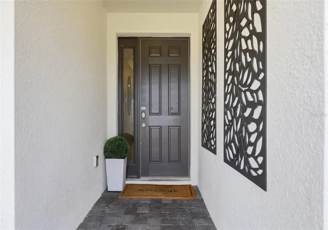 Photo 4 of Single family home for sale at 2437 Shanti Dr, Kissimmee, FL 34746 | MLS# O6397792 | Listing updated on 2026-10-05