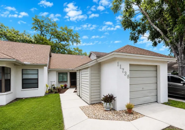 Photo 1 of Single family home for sale at 11736 Rolling Pine Ln, Port Richey, FL 34668 | MLS# TB8495959 | Listing updated on 2026-10-01