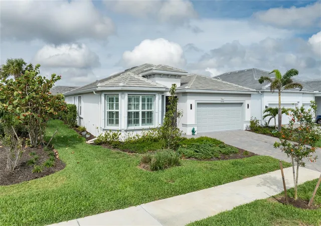 3rd image of 9978 Bright Water Dr, Englewood, FL 34223 | MLS# A4689483
