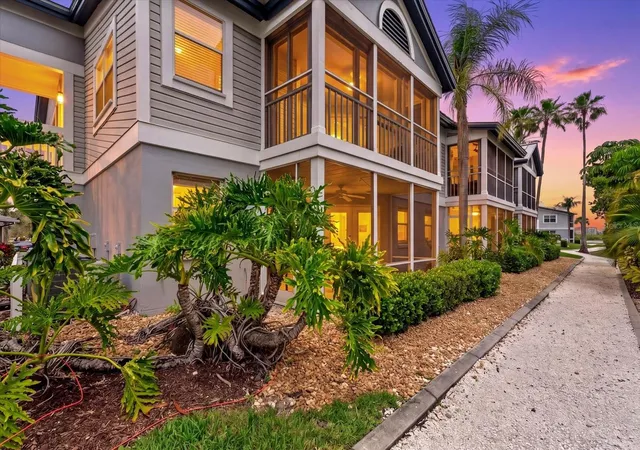 Homes for sale in SARASOTA, FL | 1332 Siesta Bayside Dr, SARASOTA, FL 34242