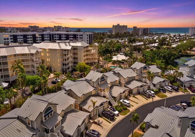 Homes for sale in Sarasota, FL | 1332 Siesta Bayside Dr #1332C, Sarasota, FL 34242 | MLS# A4689488
