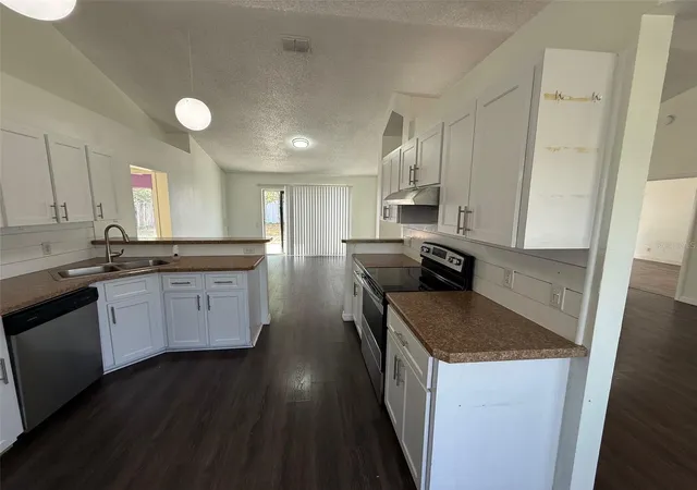 Homes for sale in Spring Hill, FL | 13102 Linden Dr, Spring Hill, FL 34609 | MLS# W7884702