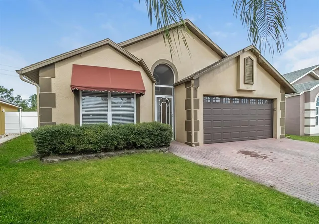 2nd image of 120 Lakebreeze Cir, Lake Mary, FL 32746 | MLS# C7524606
