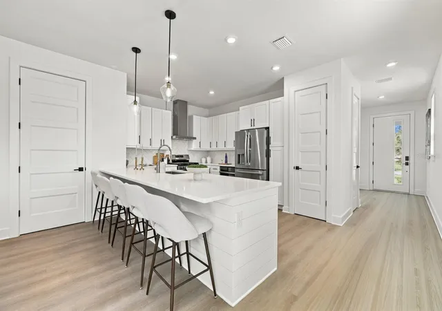 Photo 2 of Townhouse for sale at 2508 W Gray St #1, Tampa, FL 33609 | MLS# TB8496006 | Listing updated on 2026-10-28