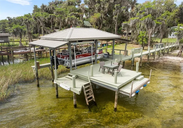 4th image of 8026 Ne 221St St, Melrose, FL 32666 | MLS# GC539313