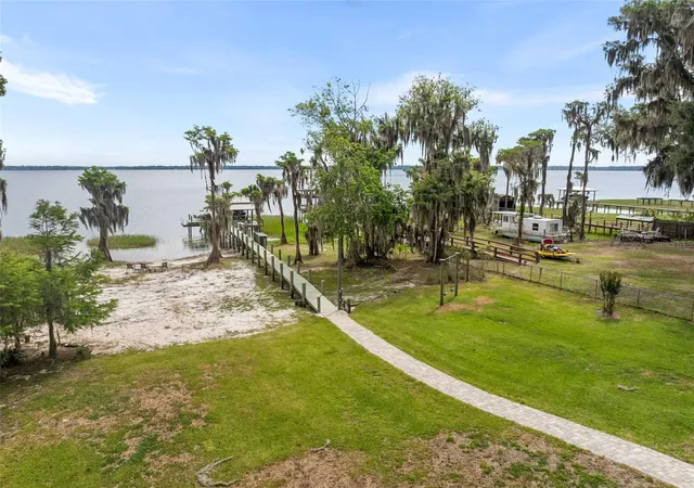 1st image of 8026 Ne 221st St, Melrose, FL 32666 | MLS# GC539313