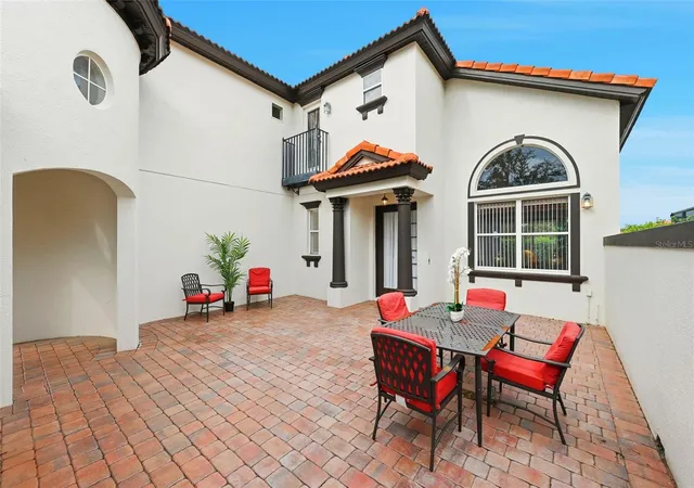 5th image of 910 Lascala Dr, Windermere, FL 34786 | MLS# O6397847