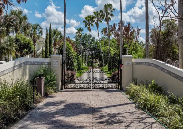 3rd image of 8866 Darlene Dr, Orlando, FL 32836 | MLS# O6397850