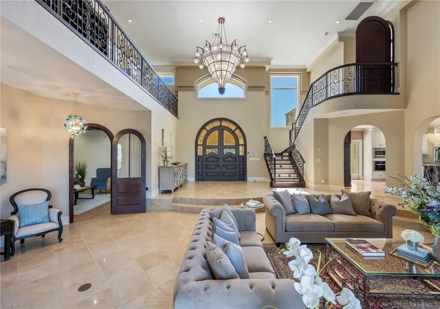 5th image of 8866 Darlene Dr, Orlando, FL 32836 | MLS# O6397850